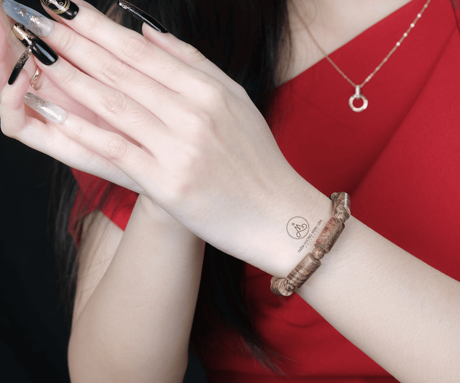 Trầm Hương Tự Nhiên Cao Cấp – Hạt Trúc